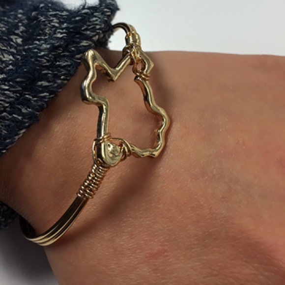 Silver or Gold Texas outline bangle - Picture 3 of 3